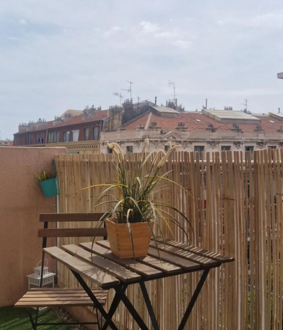 Centre De Nice - Musiciens - Marechal - Balcon 500M Promenade Des Anglais 0*,